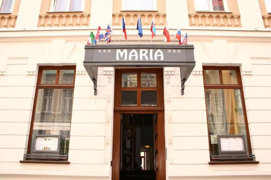 Maria 3*